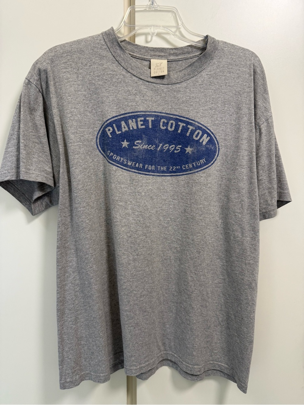 1995 VTG 90’s Planet Cotton Graphic Gray Short Sleeve Crew Neck T-Shirt Women L